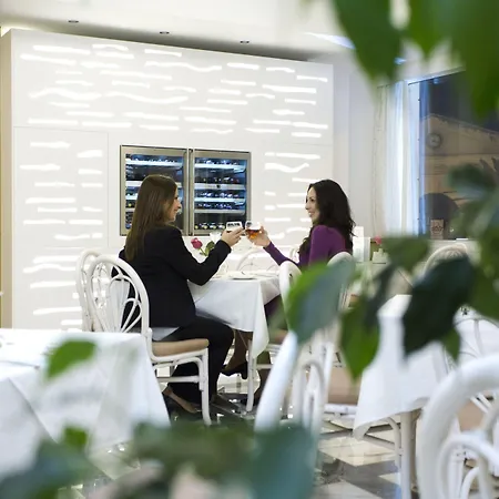 Kydon The Heart Hotel 4*